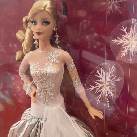 ‼️SOLD‼️NEW Holiday Barbie Doll 2008 - Picture 5 of 6